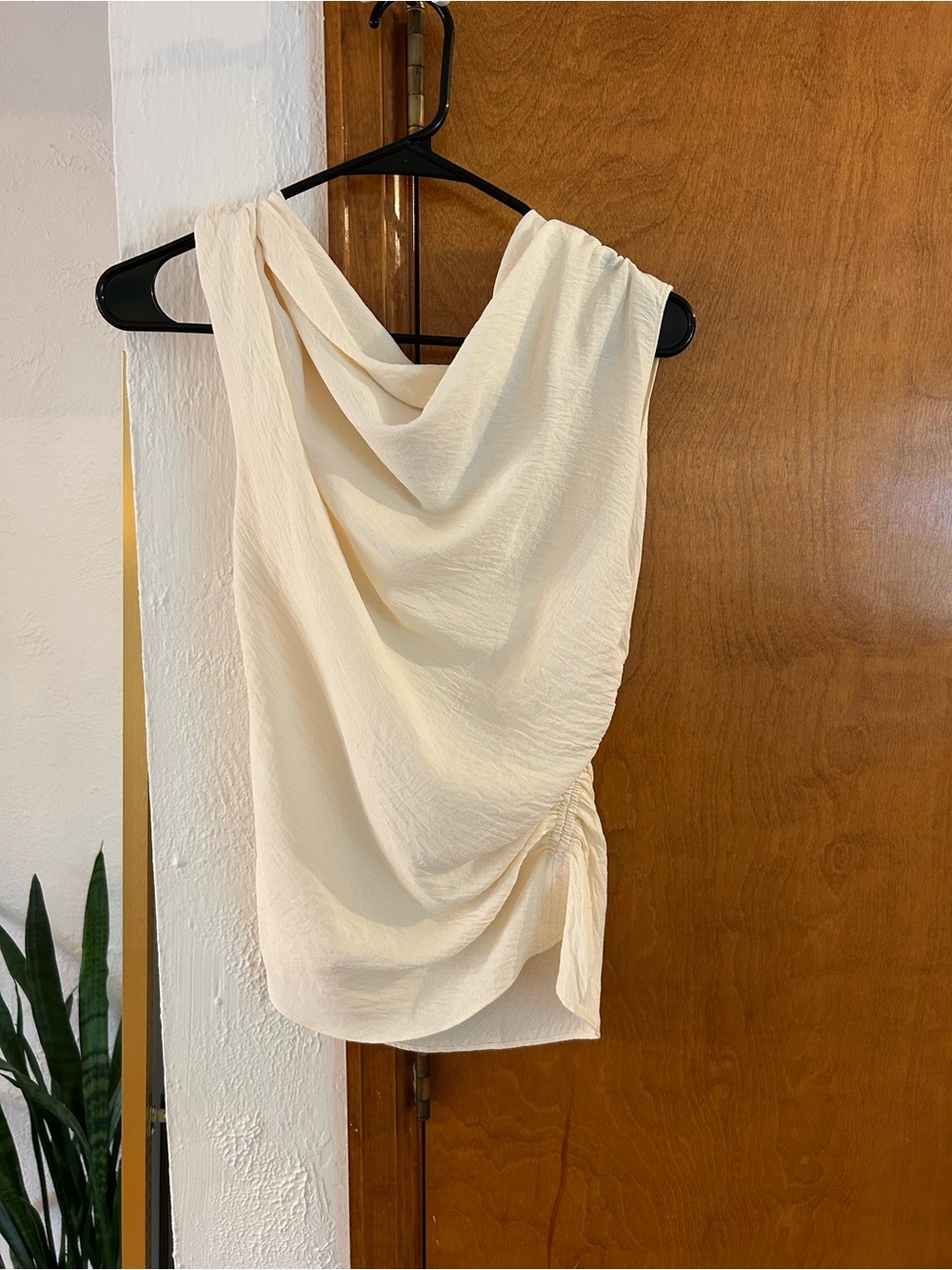 Mango ASYMMETRIC RUCHED TOP, Large - Picture 10 of 11